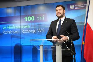 Podsumowanie 100 dni w Ministerstwie Rolnictwa i Rozwoju Wsi przez ministra rolnictwa i rozwoju wsi Czesława Siekierskiego