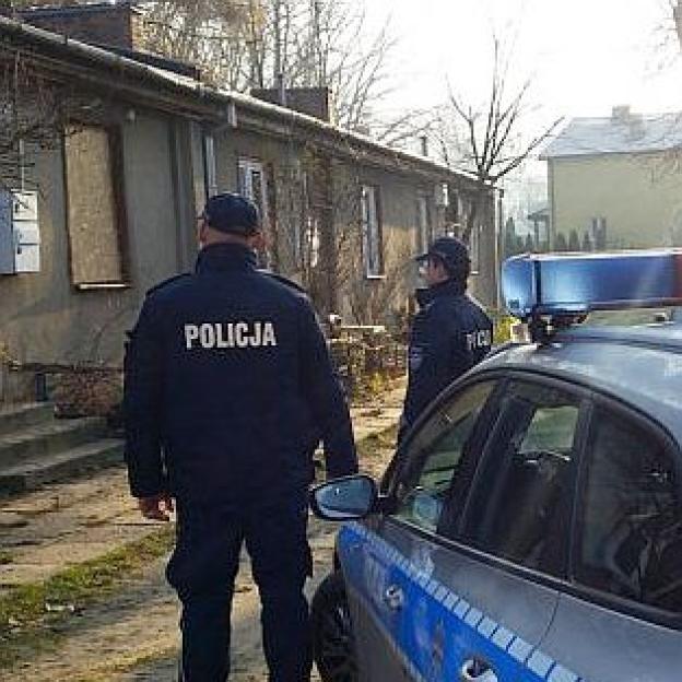 Dzielnicowi pomogli uratować z pożaru dwoje mieszkańców Mińska Mazowieckiego